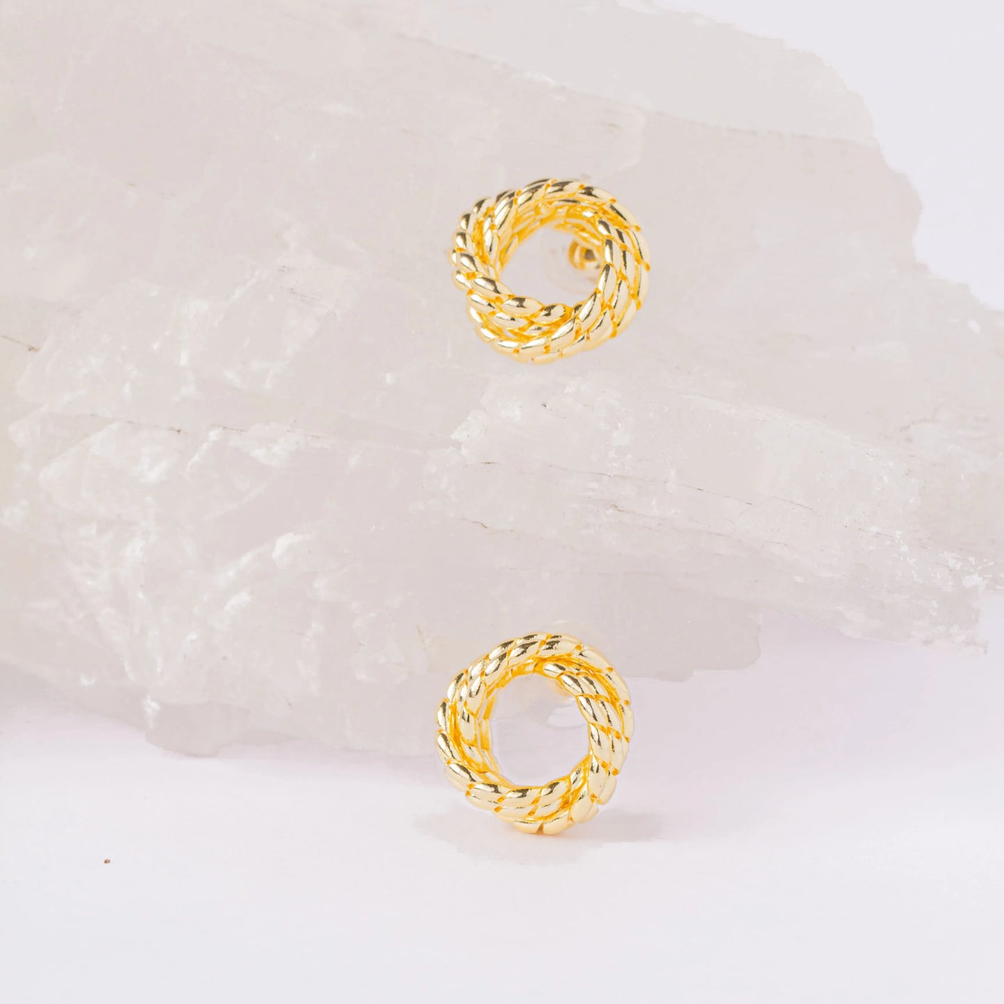 Aretes Nido