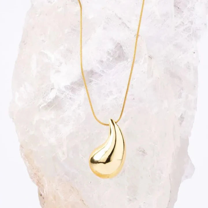 Collar Gota