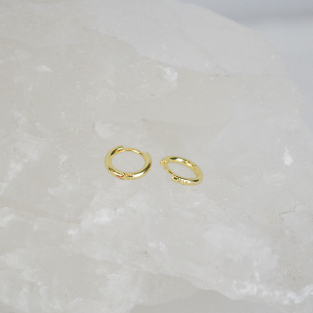 Piercing Solstice Glow